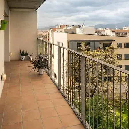 شقة Apartamento Con Terraza Y Parking Privado خيرونا