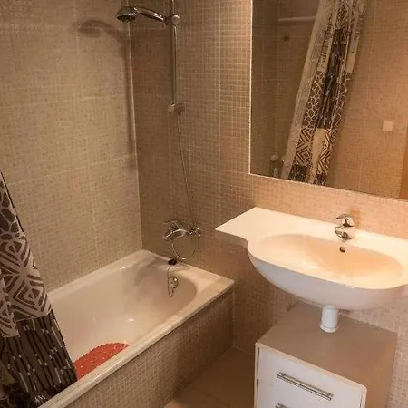 Apartamento Con Terraza Y Parking Privado Girona
